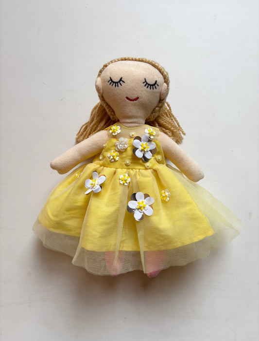 Marigold 3D flower Doll