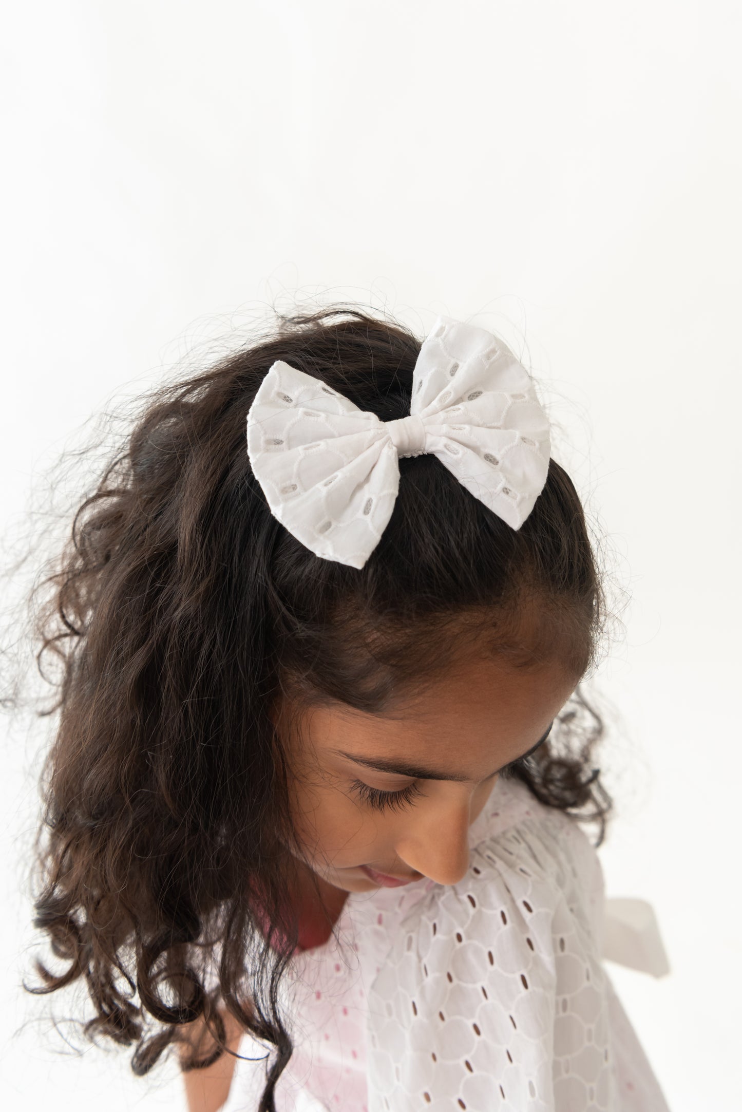 Pristine bow headband