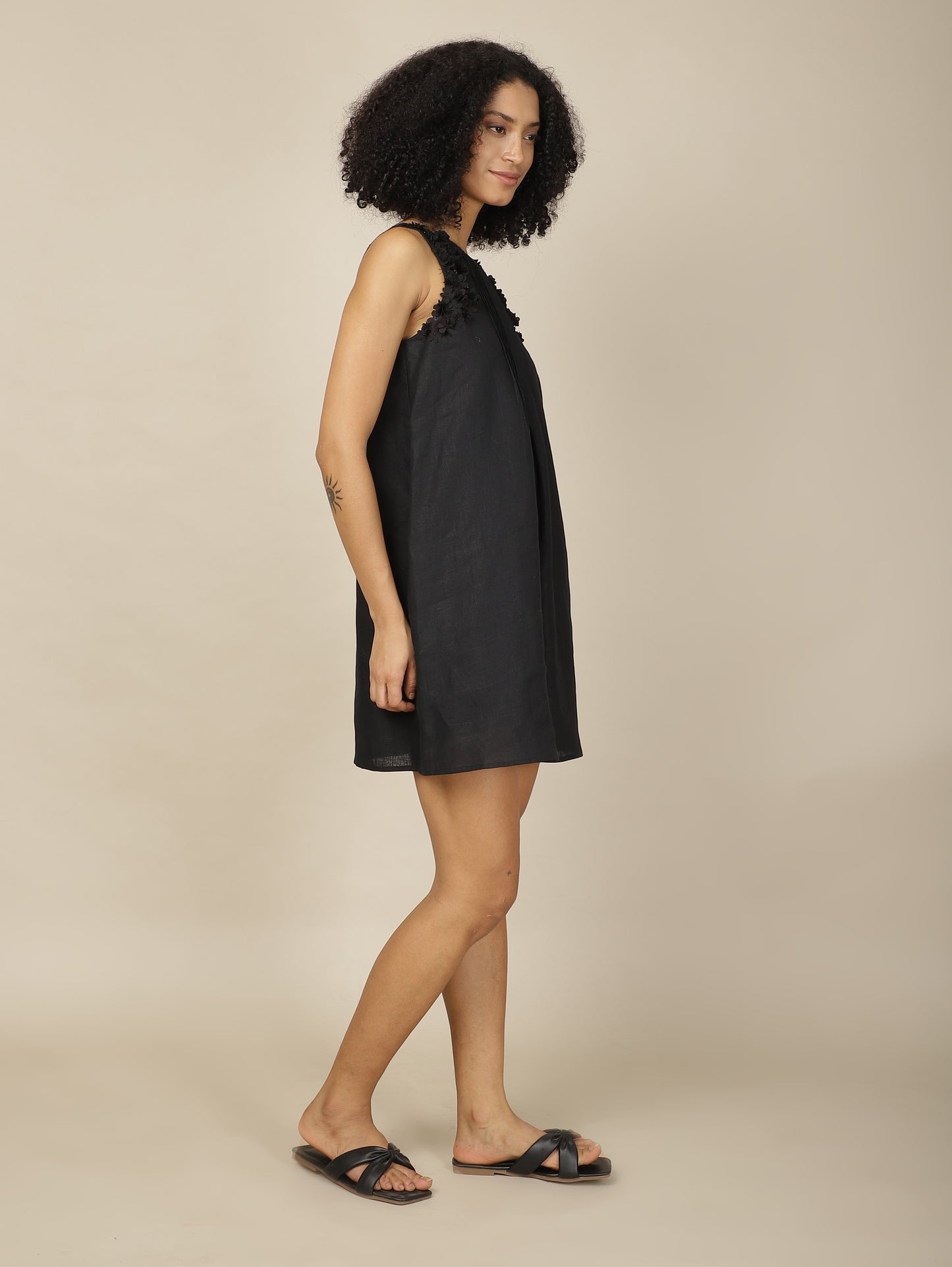 Midnight wisteria linen Dress