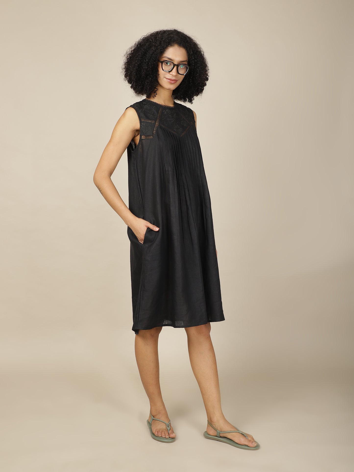 Lace reverie black linen dress