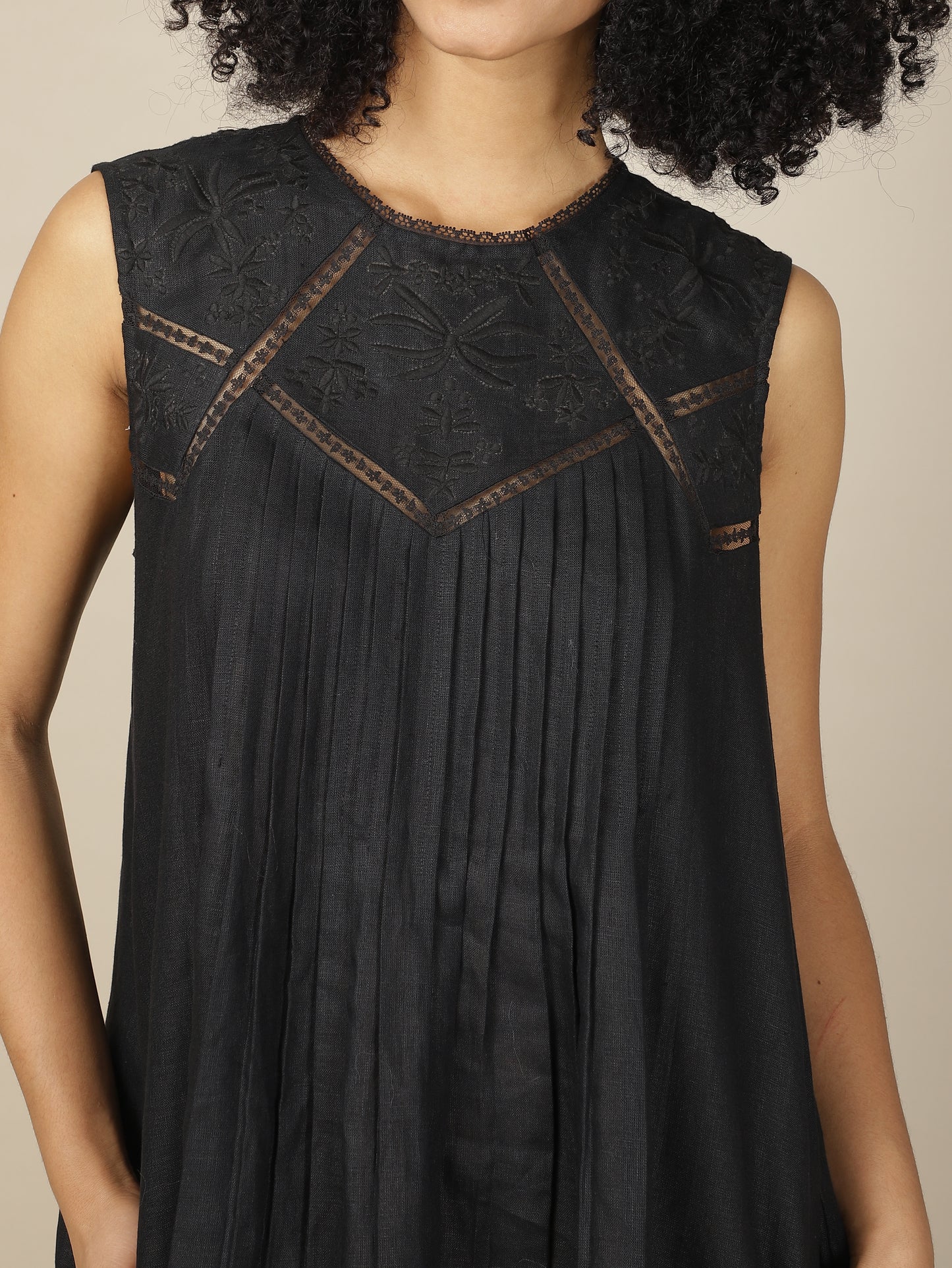 Lace reverie black linen dress