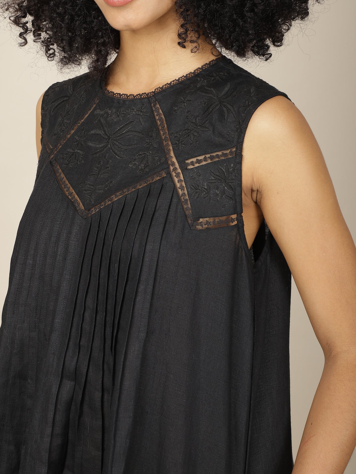 Lace reverie black linen dress