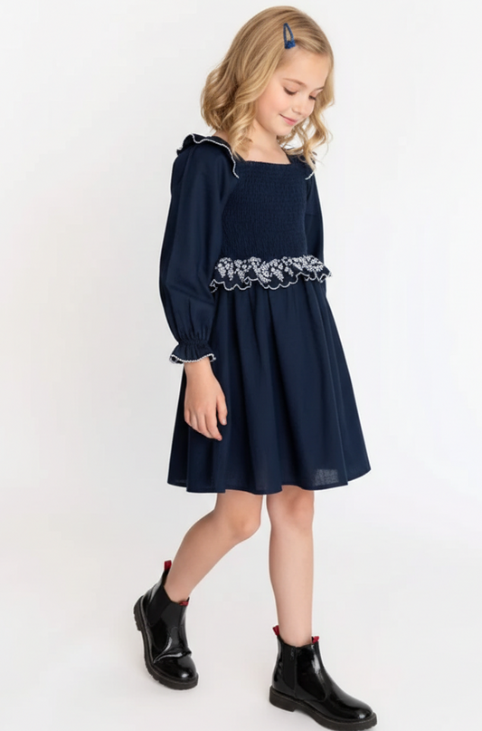 Voila smocked Dress