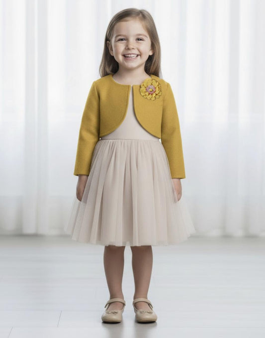 Yellow Daisy Shrug